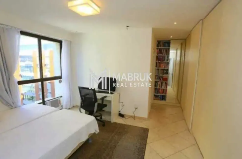 Foto 7 de Apartamento com 4 quartos à venda, 250m2 em Rio De Janeiro - RJ