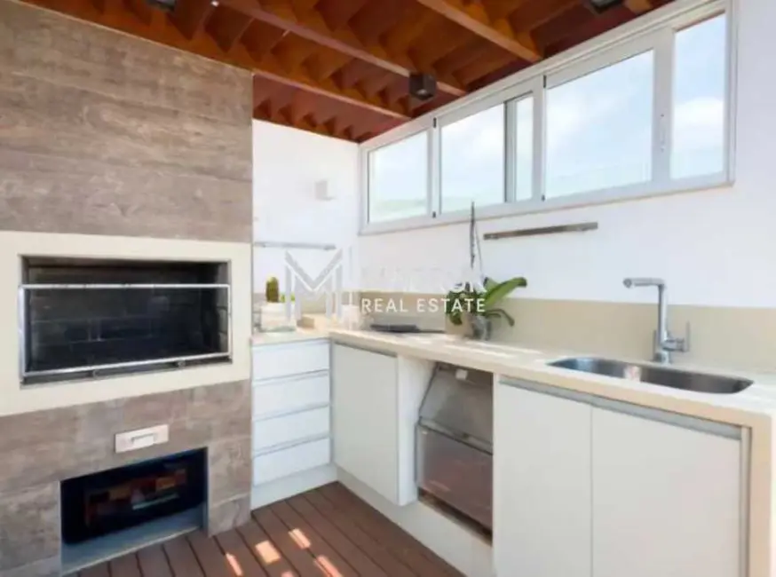 Cobertura com 2 quartos à venda, 318m2 em Rio De Janeiro - RJ - imagem 7 Foto 7 de Cobertura com 2 quartos à venda, 318m2 em Rio De Janeiro - RJ