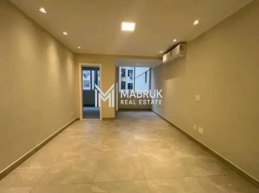 Foto 4 de Apartamento com 2 quartos à venda, 75m2 em Rio De Janeiro - RJ