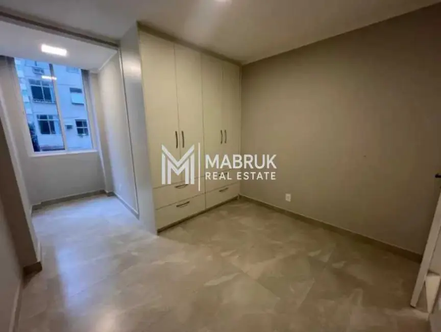 Foto 8 de Apartamento com 2 quartos à venda, 75m2 em Rio De Janeiro - RJ