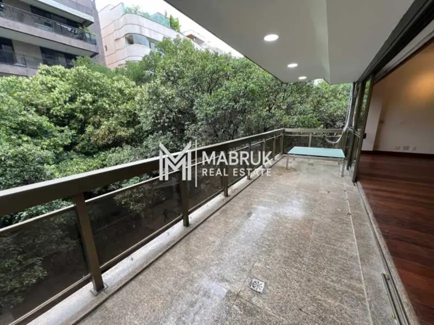 Foto 1 de Apartamento com 4 quartos à venda e para alugar, 204m2 em Rio De Janeiro - RJ