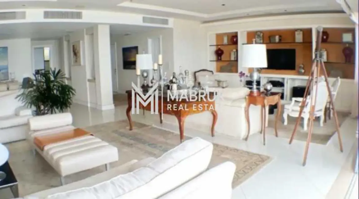 Foto 2 de Apartamento com 4 quartos à venda, 270m2 em Rio De Janeiro - RJ