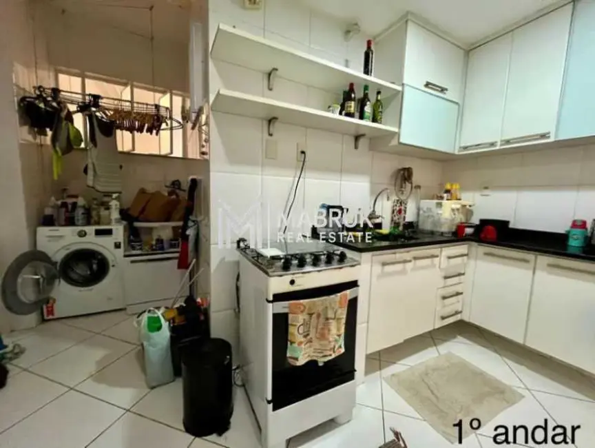 Foto 9 de Casa de Vila com 8 quartos à venda, 279m2 em Rio De Janeiro - RJ