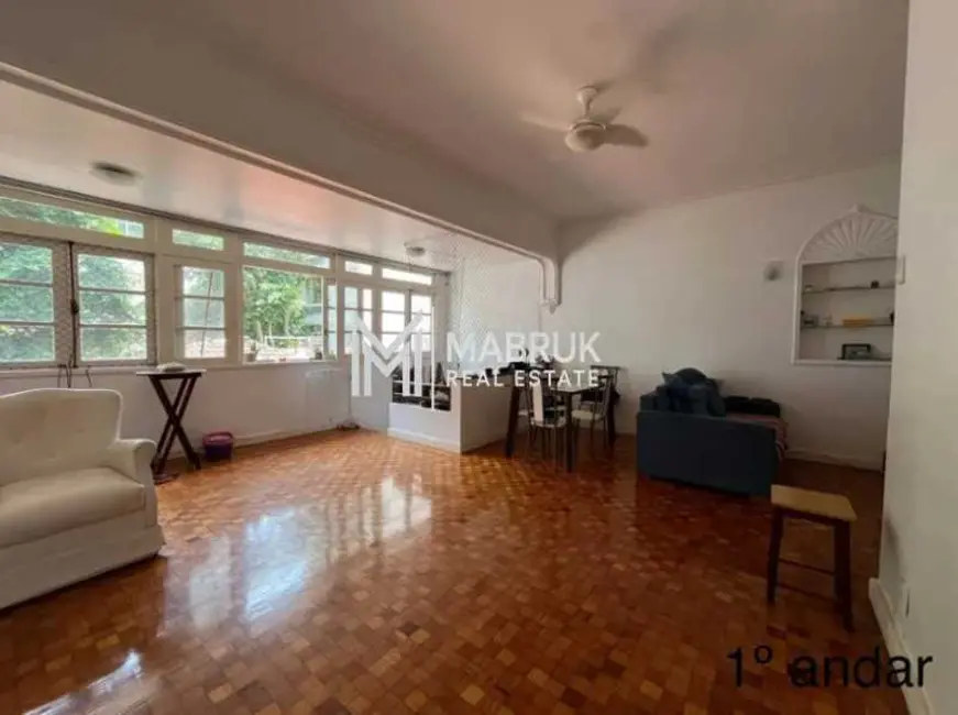 Foto 1 de Casa de Vila com 8 quartos à venda, 279m2 em Rio De Janeiro - RJ