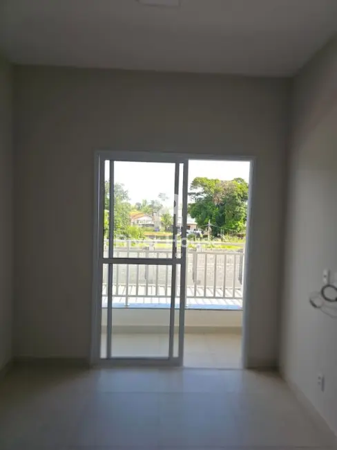 Foto 3 de Apartamento com 3 quartos para alugar, 69m2 em Jardim das Palmeiras, Cuiaba - MT