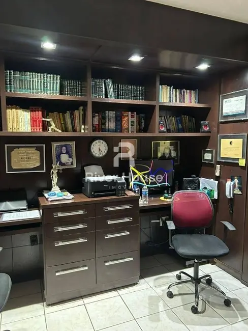 Casa com 3 quartos à venda, 350m2 em Pico do Amor, Cuiaba - MT - imagem 7 Foto 7 de Casa com 3 quartos à venda, 350m2 em Pico do Amor, Cuiaba - MT