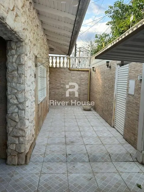 Casa com 3 quartos à venda, 350m2 em Pico do Amor, Cuiaba - MT - imagem 2 Foto 2 de Casa com 3 quartos à venda, 350m2 em Pico do Amor, Cuiaba - MT
