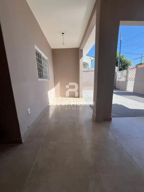 Casa com 3 quartos à venda, 160m2 em Jardim Universitário, Cuiaba - MT - imagem 3 Foto 3 de Casa com 3 quartos à venda, 160m2 em Jardim Universitário, Cuiaba - MT