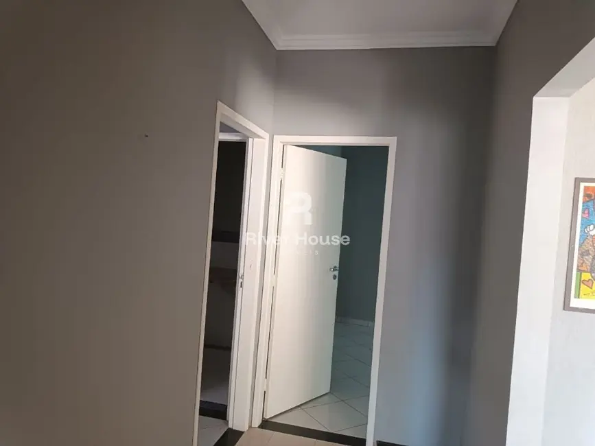 Casa com 3 quartos à venda, 190m2 em Santa Cruz, Cuiaba - MT - imagem 5 Foto 5 de Casa com 3 quartos à venda, 190m2 em Santa Cruz, Cuiaba - MT