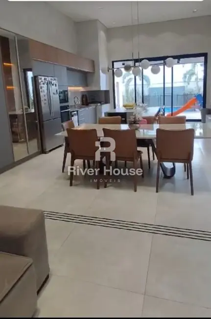 Casa com 3 quartos à venda, 235m2 em Ribeirão do Lipa, Cuiaba - MT - imagem 5 Foto 5 de Casa com 3 quartos à venda, 235m2 em Ribeirão do Lipa, Cuiaba - MT