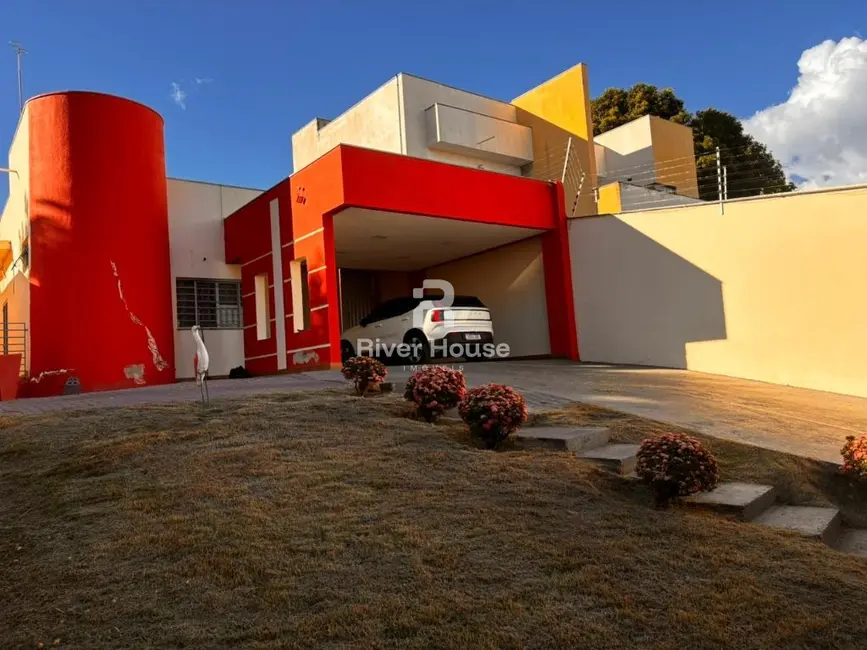 Foto 1 de Casa com 3 quartos à venda, 240m2 em Jardim das Américas, Cuiaba - MT