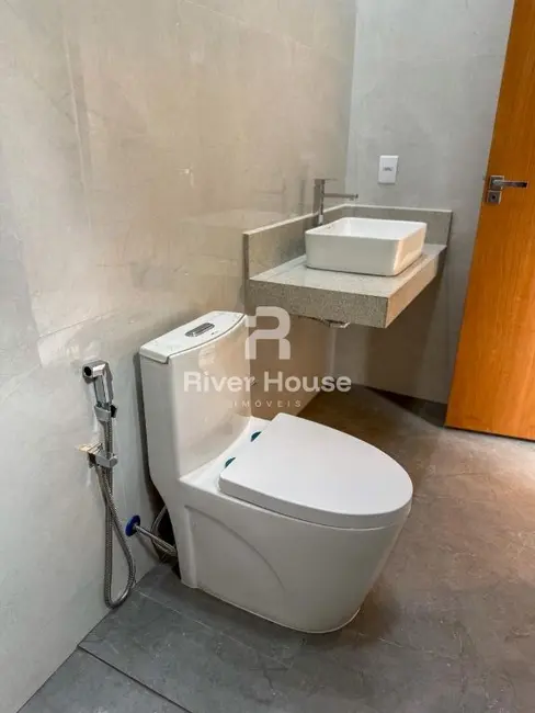 Foto 2 de Casa com 3 quartos à venda, 135m2 em Jardim Universitário, Cuiaba - MT