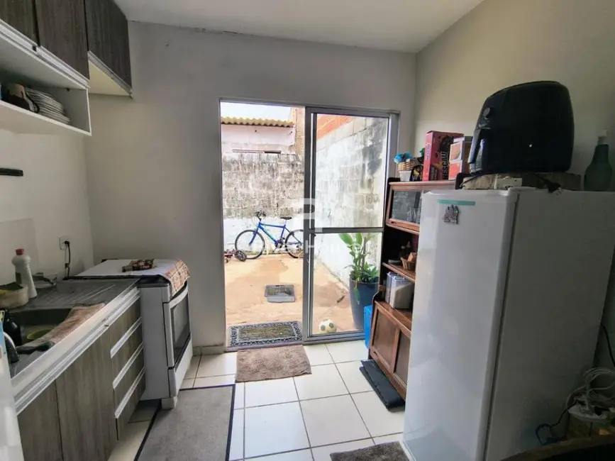 Foto 2 de Casa de Condomínio com 3 quartos à venda, 55m2 em Jardim Imperial, Cuiaba - MT