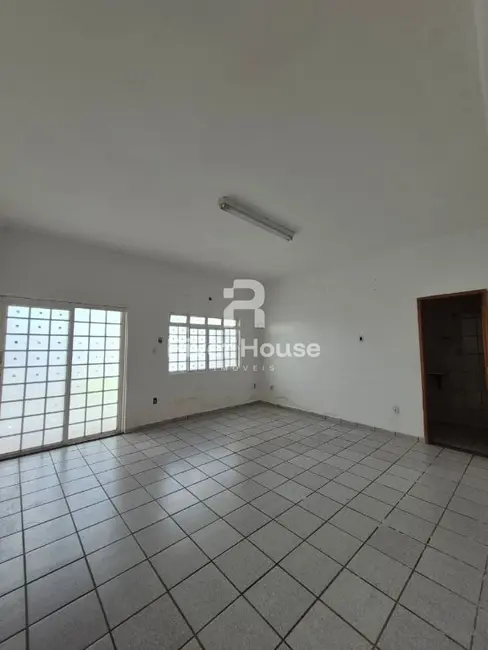 Foto 6 de Sobrado com 5 quartos à venda, 422m2 em Dom Aquino, Cuiaba - MT