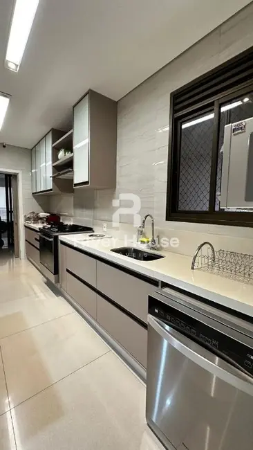 Foto 2 de Apartamento com 4 quartos à venda, 182m2 em Jardim das Américas, Cuiaba - MT