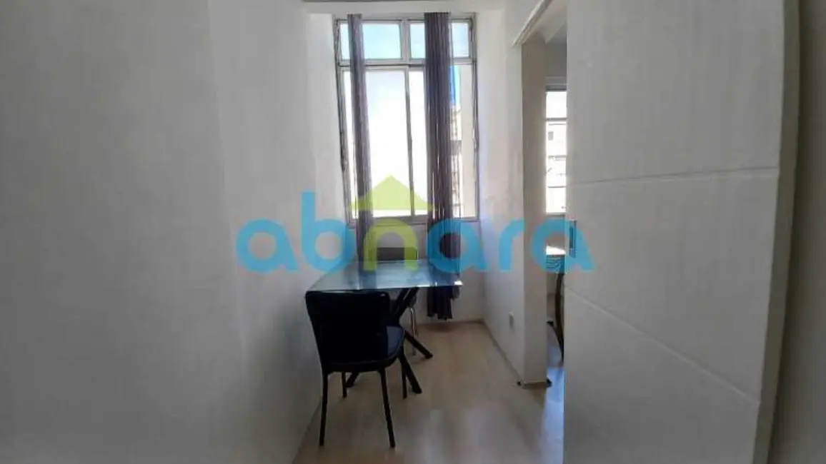 Foto 4 de Apartamento com 1 quarto à venda, 45m2 em Rio De Janeiro - RJ