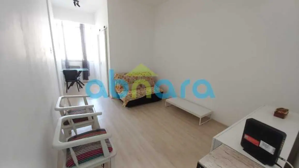 Foto 2 de Apartamento com 1 quarto à venda, 45m2 em Rio De Janeiro - RJ