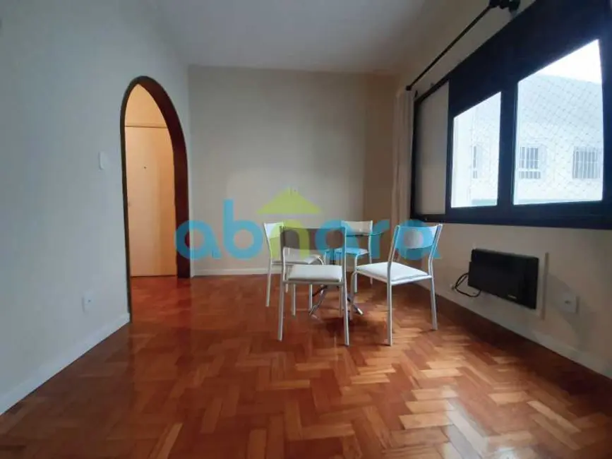 Foto 1 de Apartamento com 1 quarto à venda, 45m2 em Rio De Janeiro - RJ