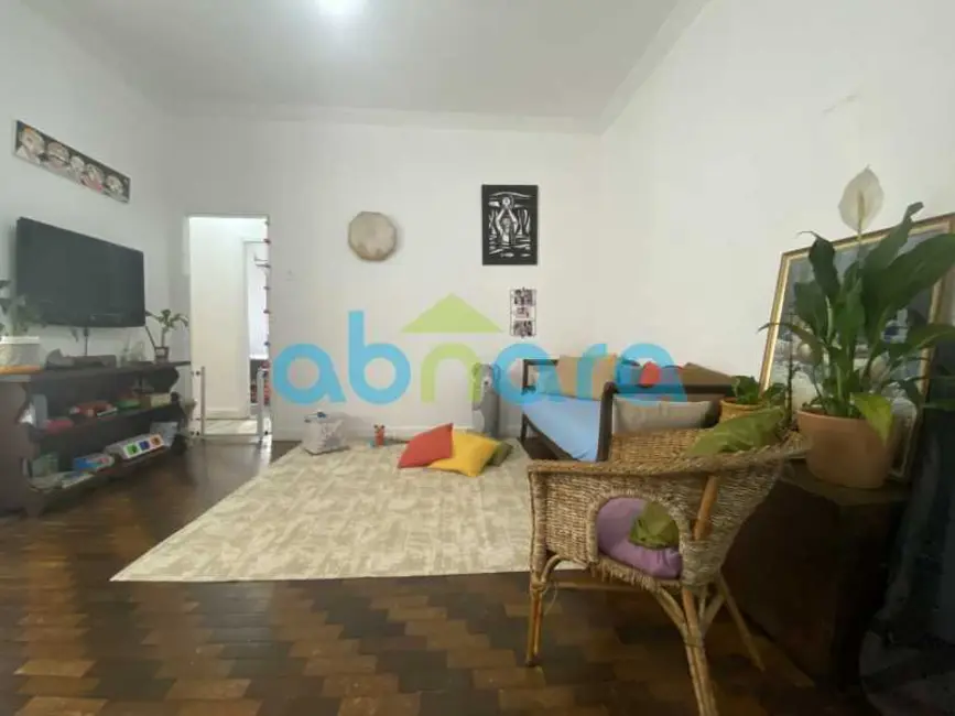 Apartamento com 2 quartos à venda, 90m2 em Rio De Janeiro - RJ - imagem 2 Foto 2 de Apartamento com 2 quartos à venda, 90m2 em Rio De Janeiro - RJ