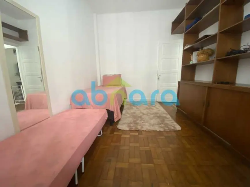 Apartamento com 2 quartos à venda, 90m2 em Rio De Janeiro - RJ - imagem 8 Foto 8 de Apartamento com 2 quartos à venda, 90m2 em Rio De Janeiro - RJ