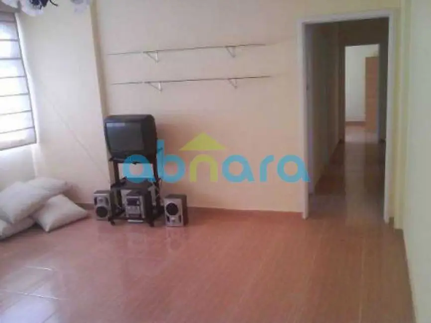 Foto 2 de Apartamento com 2 quartos à venda, 70m2 em Rio De Janeiro - RJ