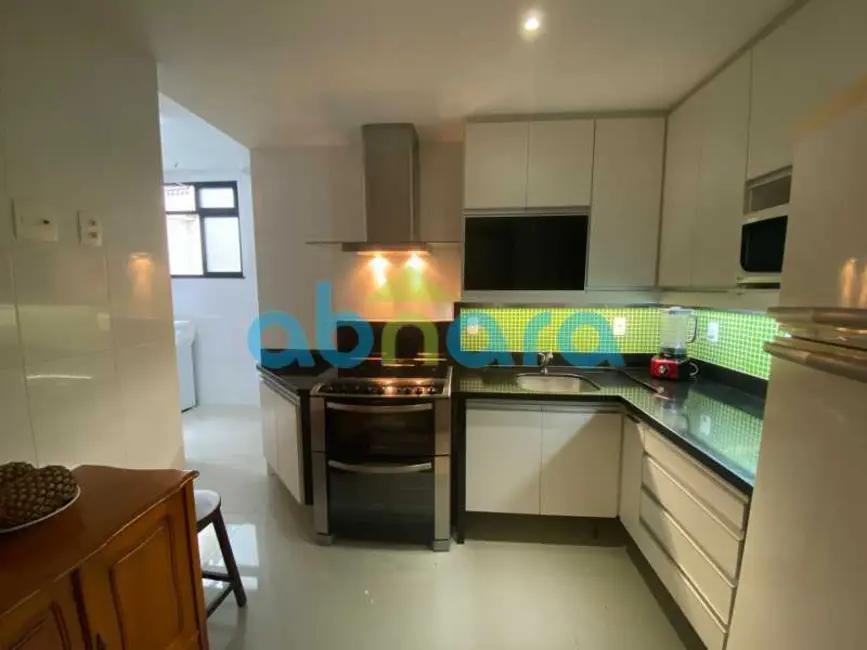 Foto 9 de Apartamento com 2 quartos à venda, 120m2 em Rio De Janeiro - RJ