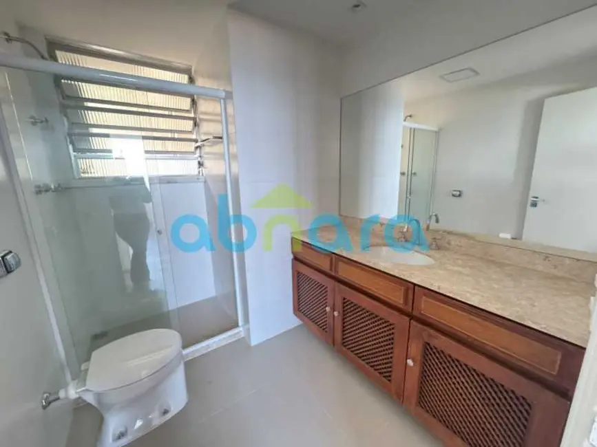 Foto 9 de Apartamento com 2 quartos à venda, 70m2 em Rio De Janeiro - RJ