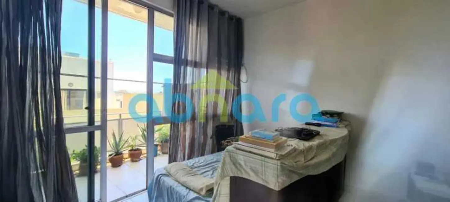 Foto 4 de Apartamento com 2 quartos à venda, 90m2 em Rio De Janeiro - RJ