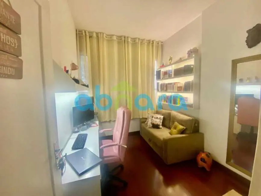 Foto 9 de Apartamento com 2 quartos à venda, 85m2 em Rio De Janeiro - RJ