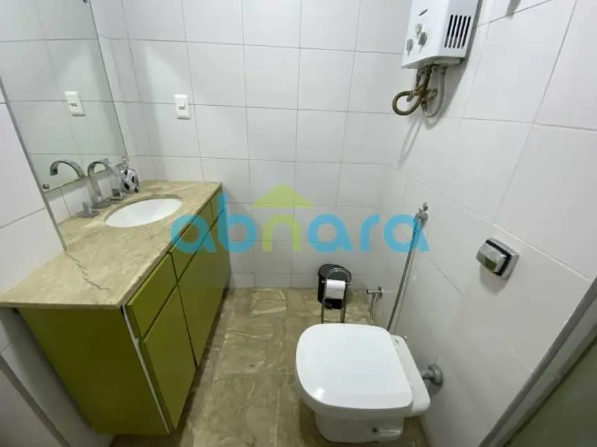 Foto 8 de Apartamento com 2 quartos à venda, 65m2 em Rio De Janeiro - RJ
