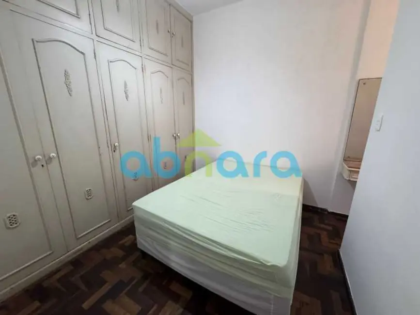 Foto 4 de Apartamento com 2 quartos à venda, 65m2 em Rio De Janeiro - RJ