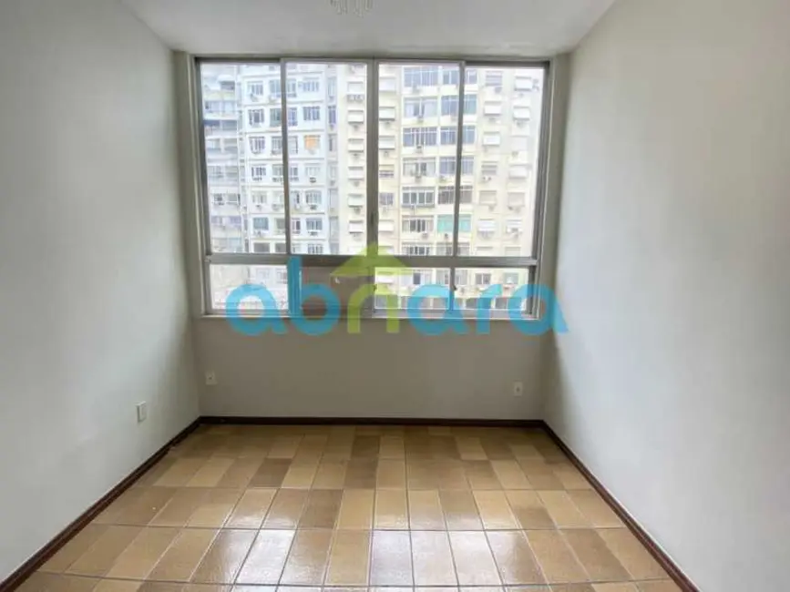 Foto 2 de Apartamento com 2 quartos à venda, 90m2 em Rio De Janeiro - RJ