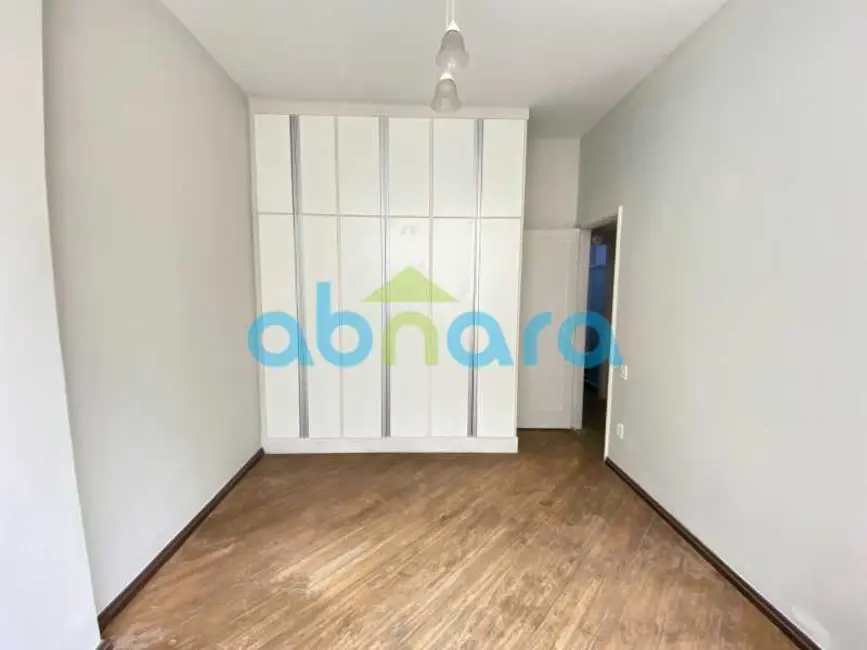 Foto 6 de Apartamento com 2 quartos à venda, 90m2 em Rio De Janeiro - RJ