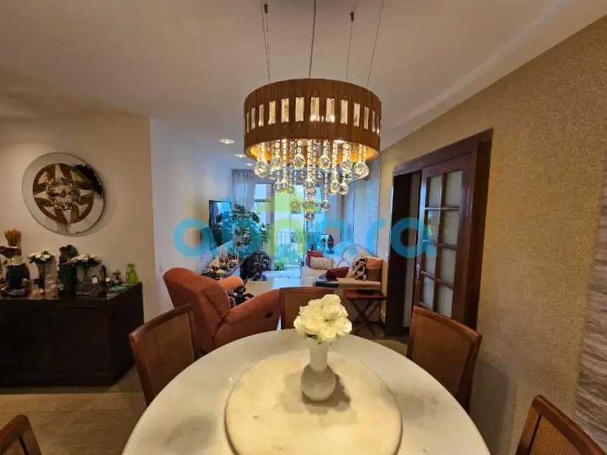 Apartamento com 2 quartos à venda, 94m2 em Rio De Janeiro - RJ - imagem 1 Foto 1 de Apartamento com 2 quartos à venda, 94m2 em Rio De Janeiro - RJ