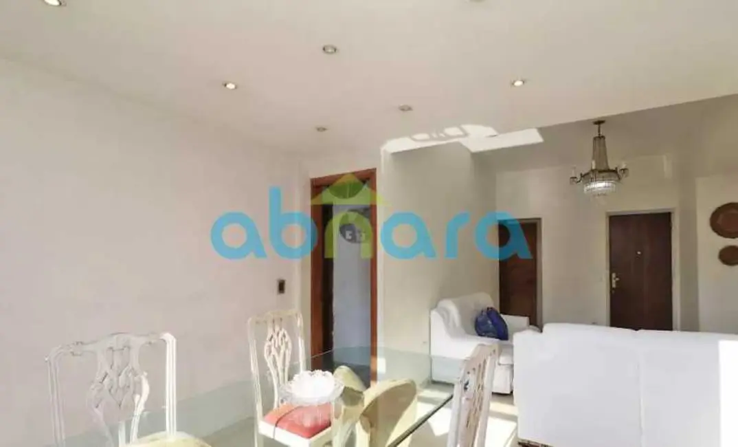 Foto 4 de Apartamento com 2 quartos à venda, 98m2 em Rio De Janeiro - RJ