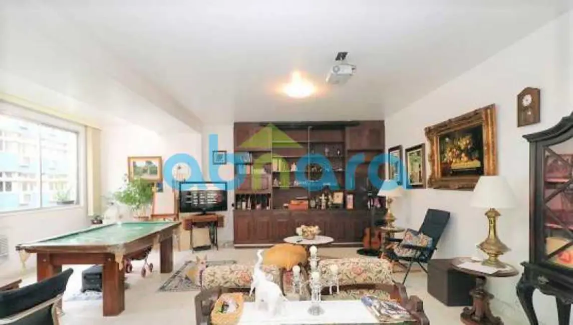 Foto 1 de Apartamento com 3 quartos à venda, 200m2 em Rio De Janeiro - RJ