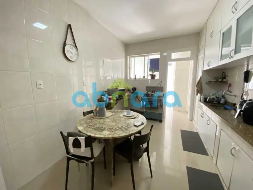 Foto 8 de Apartamento com 3 quartos à venda, 220m2 em Rio De Janeiro - RJ