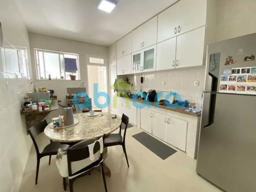 Foto 9 de Apartamento com 3 quartos à venda, 220m2 em Rio De Janeiro - RJ
