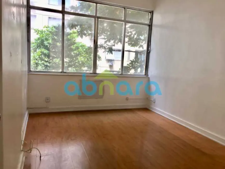 Apartamento com 3 quartos à venda, 113m2 em Rio De Janeiro - RJ - imagem 4 Foto 4 de Apartamento com 3 quartos à venda, 113m2 em Rio De Janeiro - RJ
