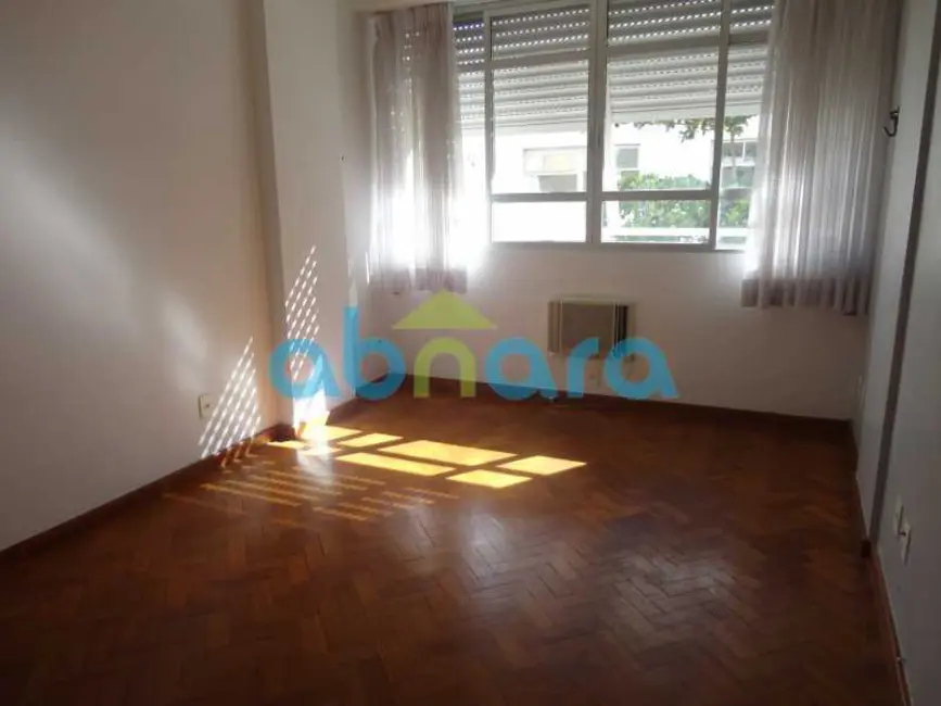 Apartamento com 3 quartos à venda, 105m2 em Rio De Janeiro - RJ - imagem 4 Foto 4 de Apartamento com 3 quartos à venda, 105m2 em Rio De Janeiro - RJ
