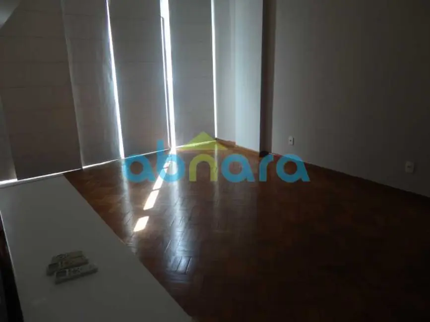 Apartamento com 3 quartos à venda, 105m2 em Rio De Janeiro - RJ - imagem 3 Foto 3 de Apartamento com 3 quartos à venda, 105m2 em Rio De Janeiro - RJ
