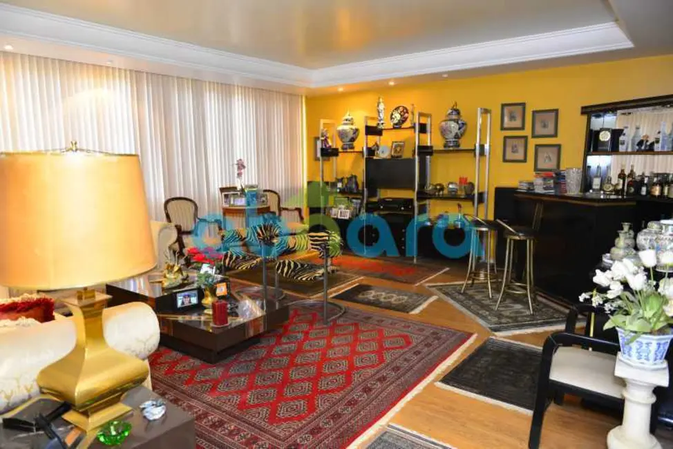 Foto 2 de Apartamento com 3 quartos à venda, 160m2 em Rio De Janeiro - RJ