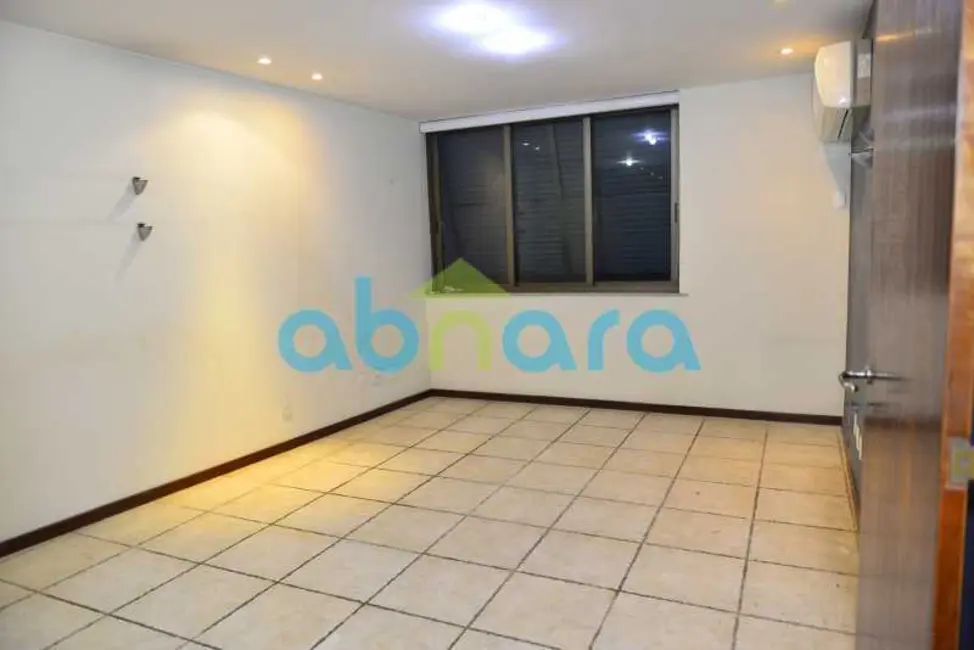 Foto 8 de Apartamento com 3 quartos à venda, 280m2 em Rio De Janeiro - RJ