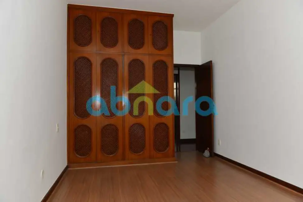 Foto 5 de Apartamento com 3 quartos à venda, 200m2 em Rio De Janeiro - RJ