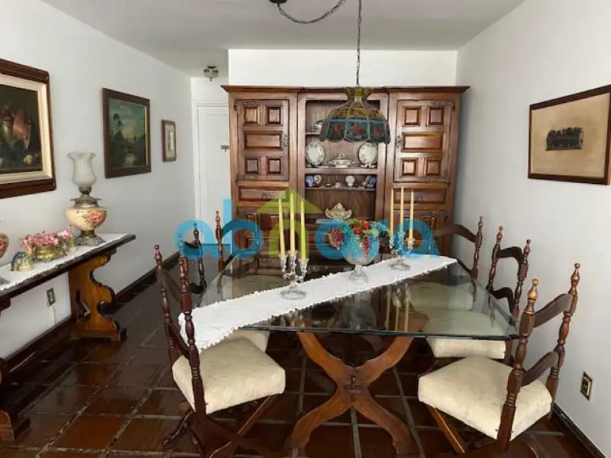 Apartamento com 3 quartos à venda, 130m2 em Rio De Janeiro - RJ - imagem 4 Foto 4 de Apartamento com 3 quartos à venda, 130m2 em Rio De Janeiro - RJ