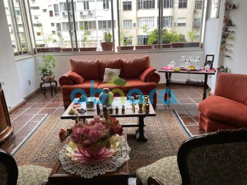 Apartamento com 3 quartos à venda, 130m2 em Rio De Janeiro - RJ - imagem 3 Foto 3 de Apartamento com 3 quartos à venda, 130m2 em Rio De Janeiro - RJ