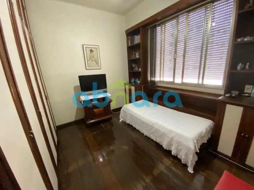 Apartamento com 3 quartos à venda, 130m2 em Rio De Janeiro - RJ - imagem 6 Foto 6 de Apartamento com 3 quartos à venda, 130m2 em Rio De Janeiro - RJ