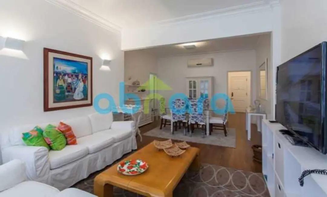 Apartamento com 3 quartos à venda, 110m2 em Rio De Janeiro - RJ - imagem 3 Foto 3 de Apartamento com 3 quartos à venda, 110m2 em Rio De Janeiro - RJ