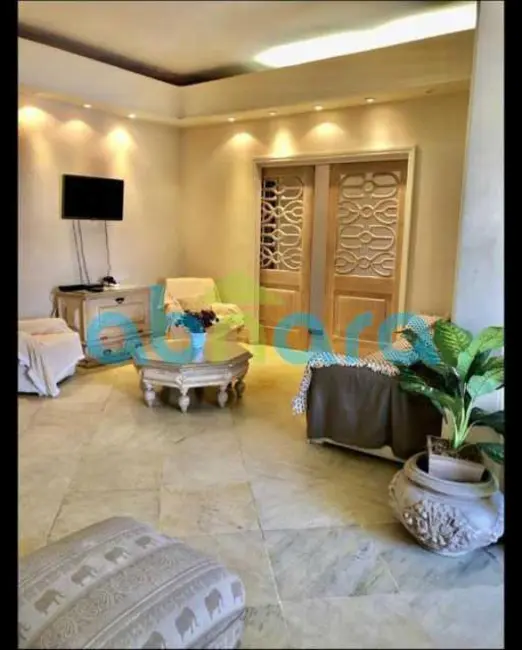 Foto 2 de Apartamento com 3 quartos à venda, 130m2 em Rio De Janeiro - RJ