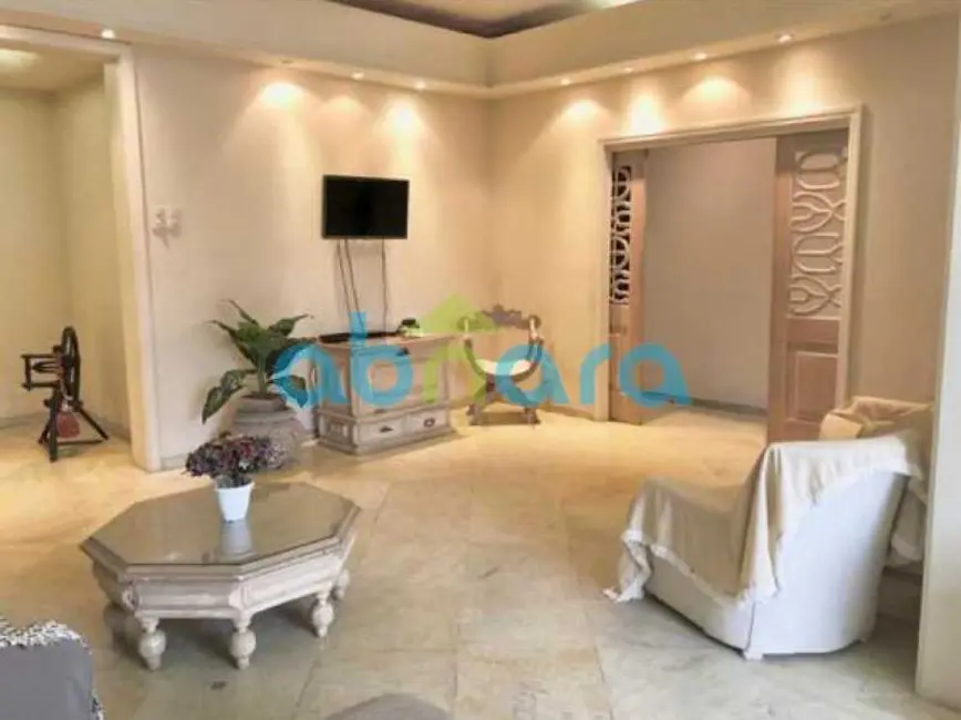 Foto 1 de Apartamento com 3 quartos à venda, 130m2 em Rio De Janeiro - RJ